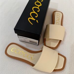 CCOCCI Cream Slide Sandals with Tan Trim